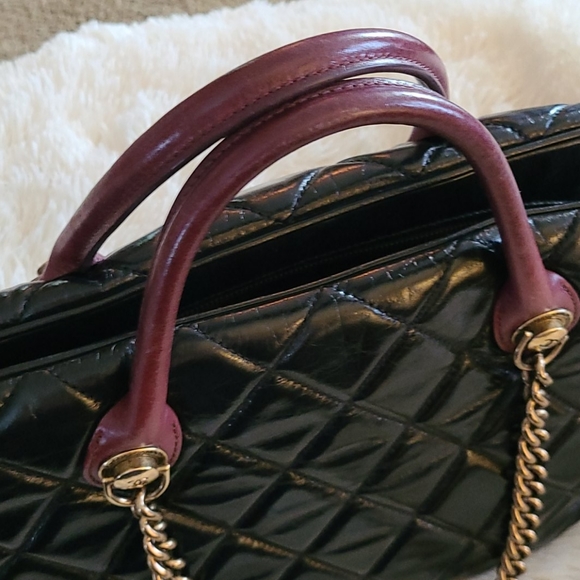 ๐๐ Gorgeous! ๐๐ Chanel Castle Rock Bowler Satchel. Stunning! - Picture 11 of 12